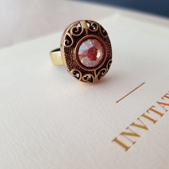 Swarovski Crystal Ring - Open end - Statement ring - Picture 2 of 11